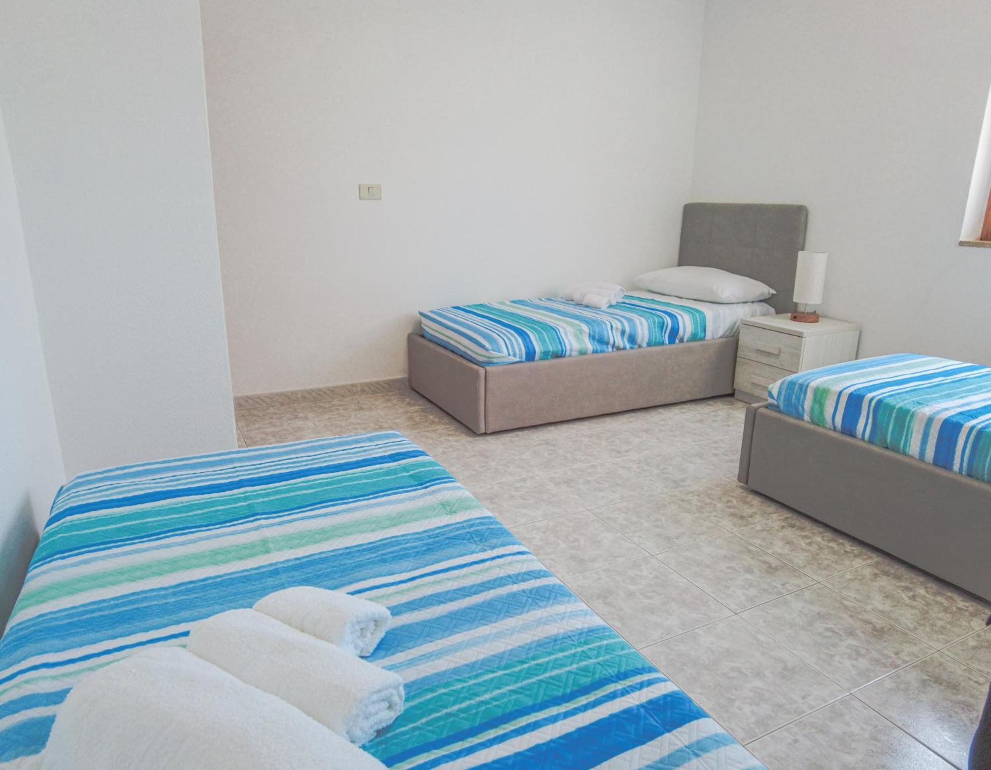 Budget Beds Alghero Extérieur photo